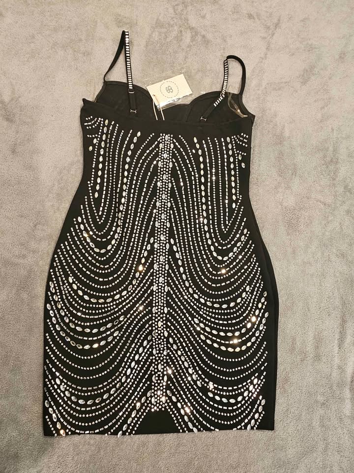 Dress02