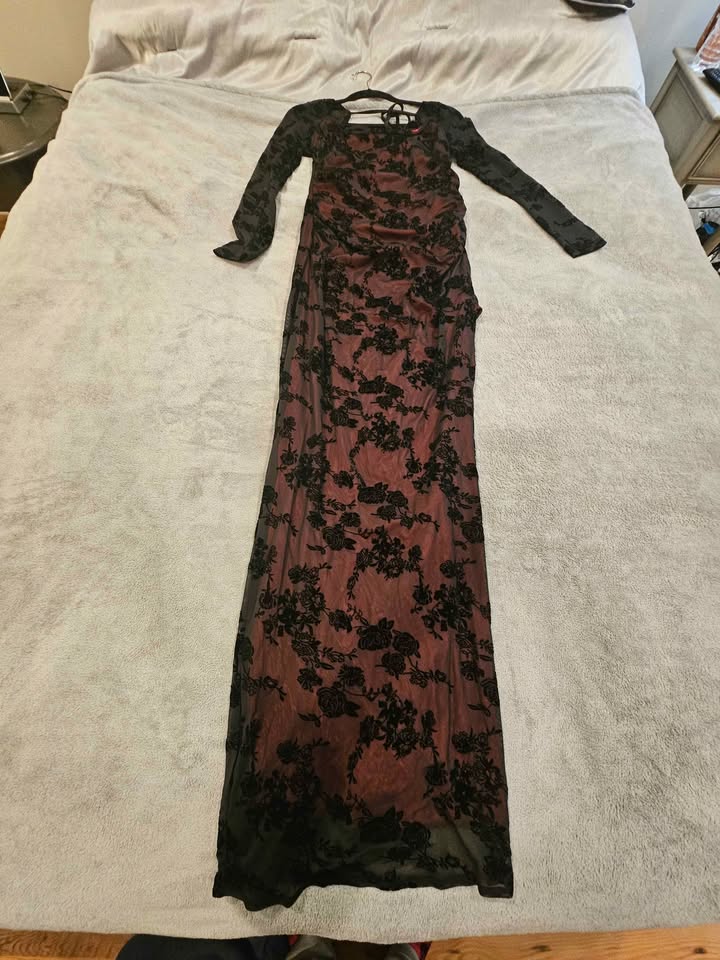 Dress08